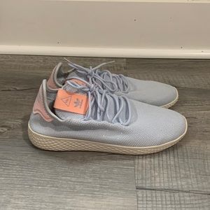 Adidas x Pharrell Williams Hu Light Blue Shoes Size 8.5 used